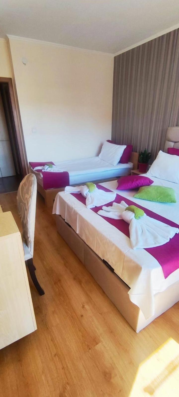 Cedar Lodge 3/4 Apartment Paradise بانسكو المظهر الخارجي الصورة